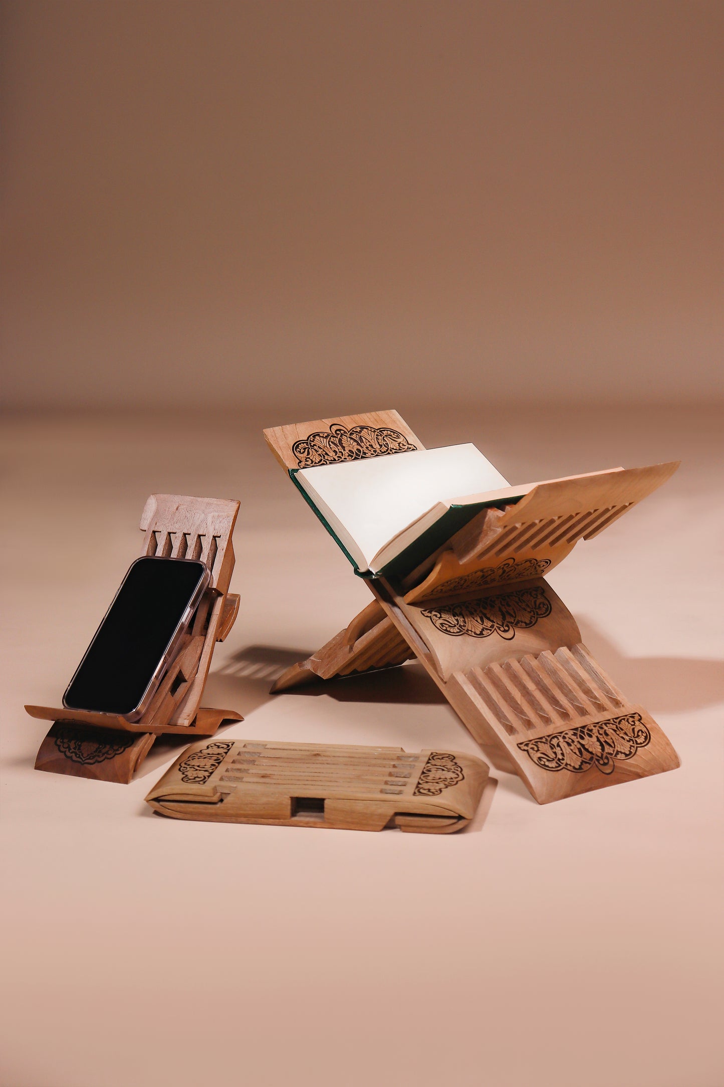 Handcrafted Foldable Wooden Bookstand – 25.5 × 12 cm