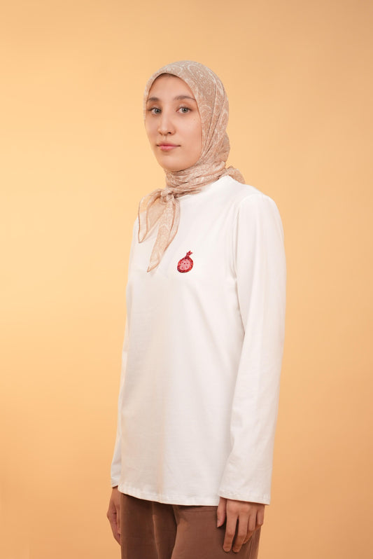 Anorée —  Ivory —  Hand-Beaded