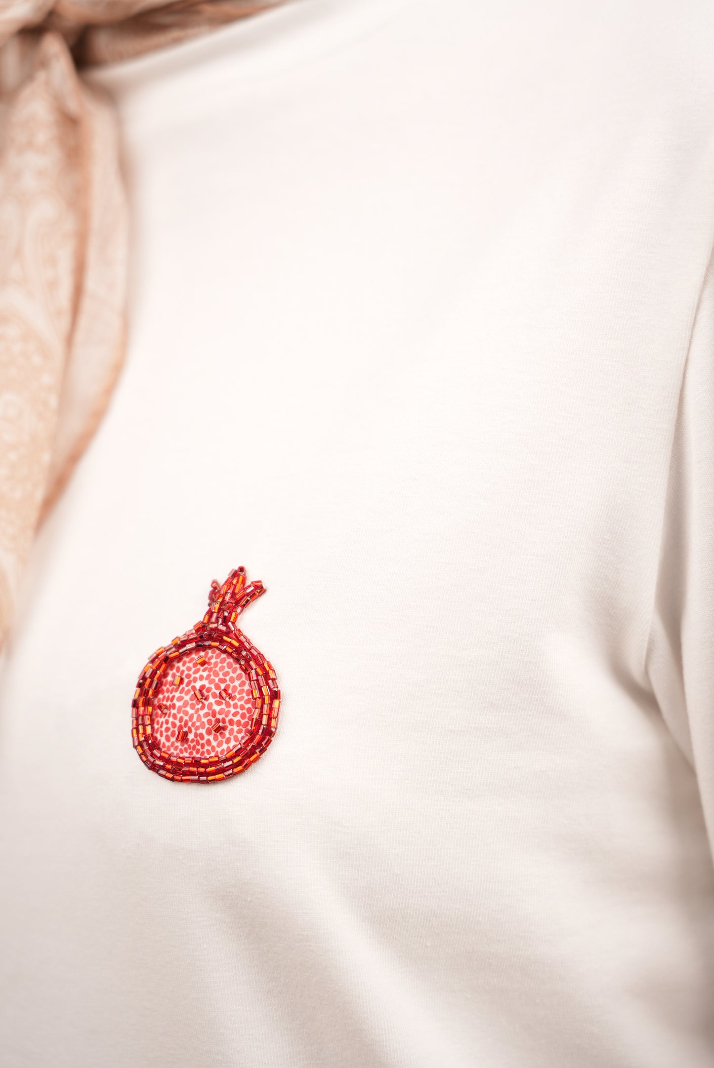 Anorée —  Ivory —  Hand-Beaded