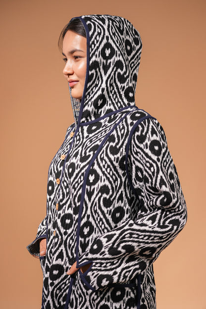 Reversible Chapan with Hood – Ikat Design — Hand-Embroidered — Includes Matching Tote