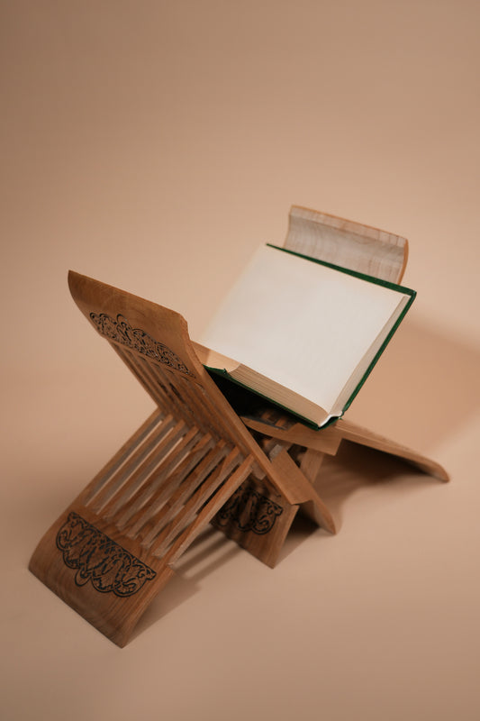 Handcrafted Foldable Wooden Bookstand – 29.5 × 13.7 cm