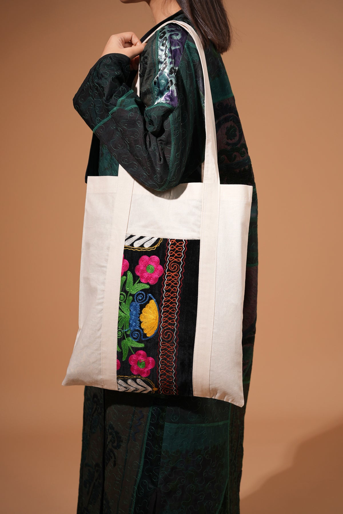 Handmade Embroidered Shopper Tote – Cotton Bag with Colorful Floral Design