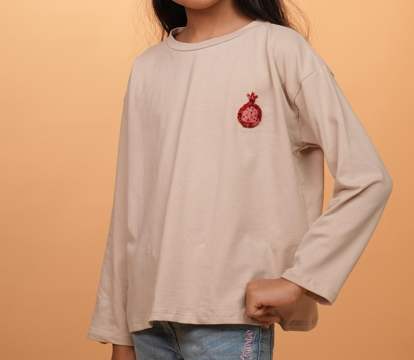 Anorée —  Beige —  Hand-Beaded