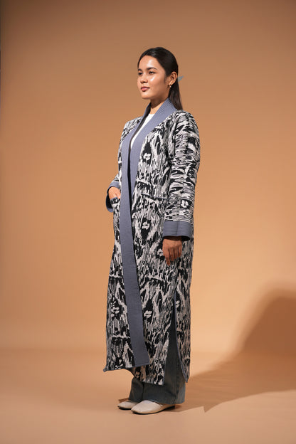 Reversible Ikat Chapan —  Blue & White — Hand-Embroidered — Includes Matching Tote