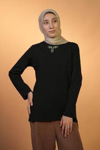 Ikat Festive - Lush Charm - Black - Hand-Beaded