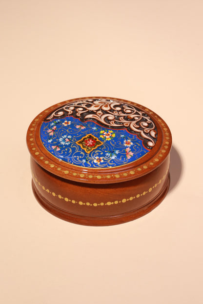 Handcrafted Wooden Décor Box with Painted Lid – 11cm x 11cm