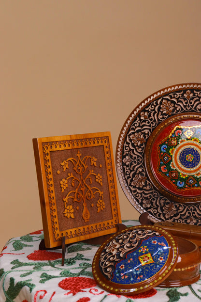 Handcrafted Wooden Décor Plate with Intricate Floral Design - 25 cm