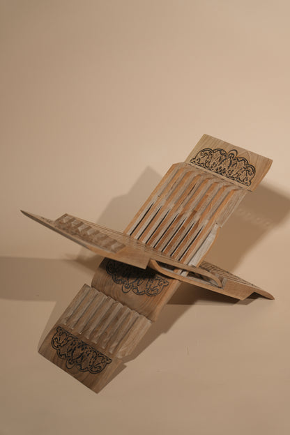 Handcrafted Wooden Foldable Bookstand – 33.5 × 15.7 cm