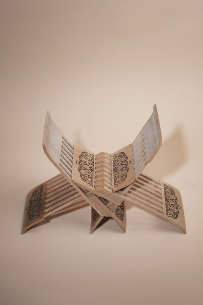 Handcrafted Foldable Wooden Bookstand – 29.5 × 13.7 cm