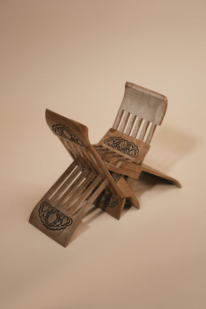 Handcrafted Foldable Wooden Bookstand – 25.5 × 12 cm