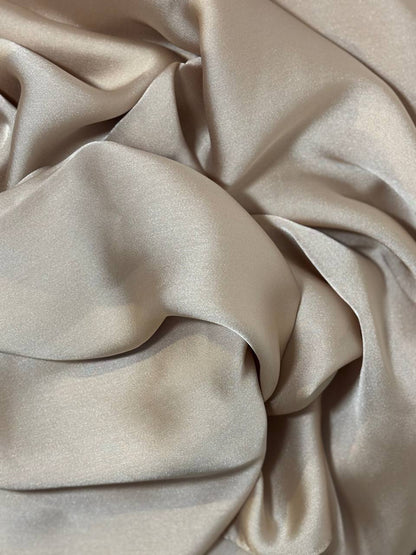 Einfacher Satin