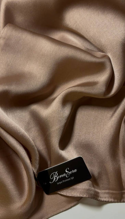 Einfacher Satin