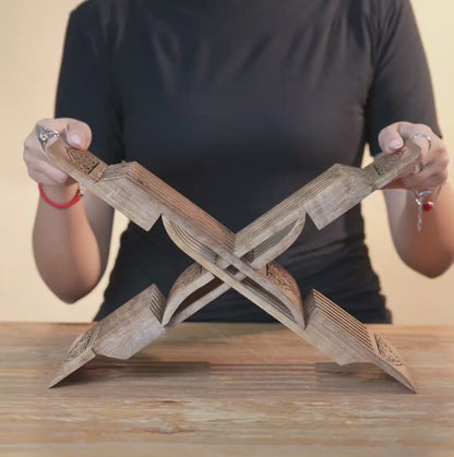 Handcrafted Foldable Wooden Bookstand – 29.5 × 13.7 cm