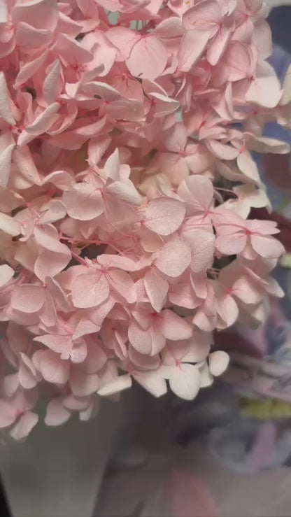 Floraler seidiger Cupro